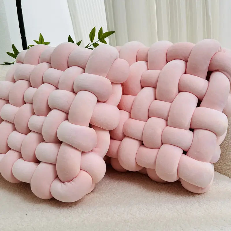Knotted Throw Pillow Set