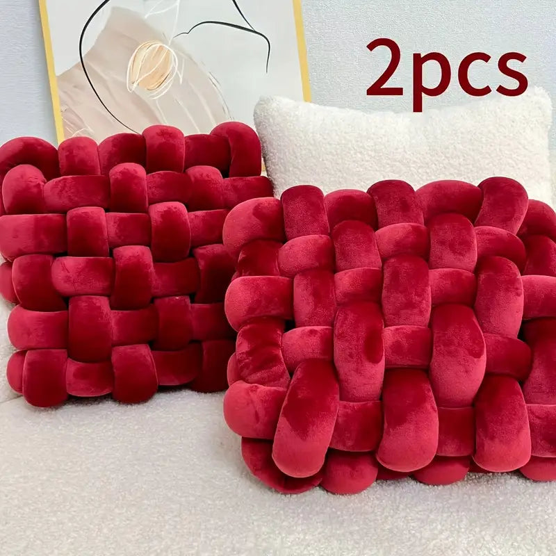 Knotted Throw Pillow Set