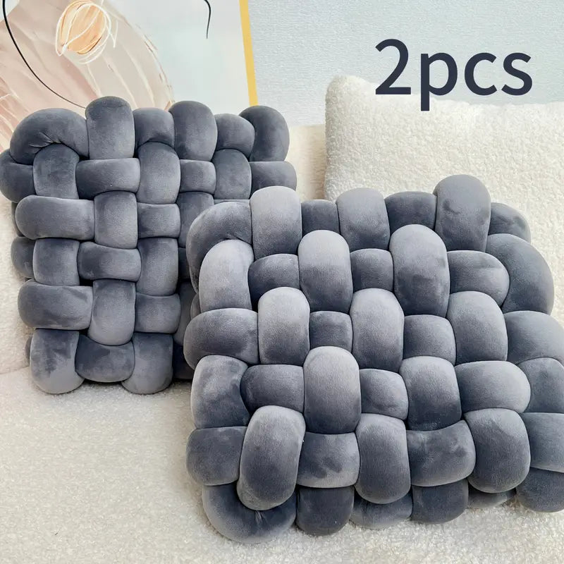 Knotted Throw Pillow Set