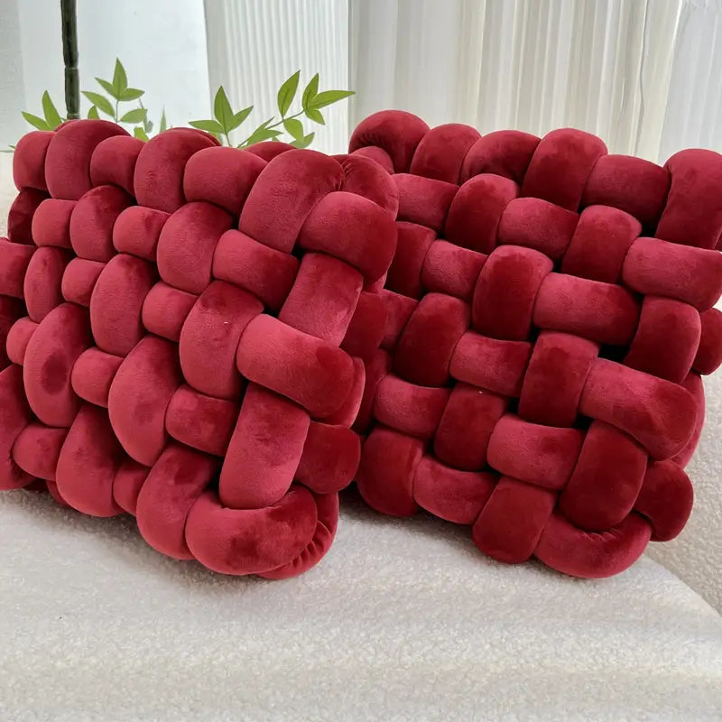 Knotted Throw Pillow Set